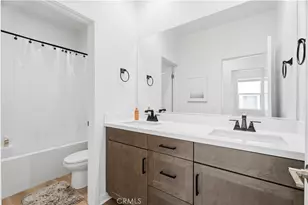 18100 Tableau Way, Saugus, CA 91350 - Photo 38
