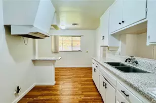 3160 Terrel Ct, Bakersfield, CA 93304 - Photo 10