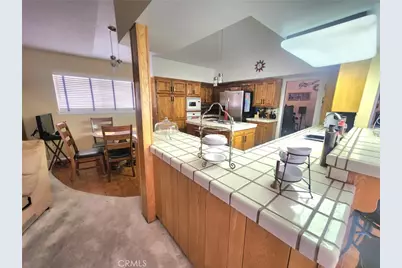 450 Fairway Drive, Palmdale, CA 93551 - Photo 16