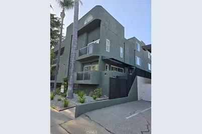 14919 Dickens Street #105, Sherman Oaks, CA 91403 - Photo 10