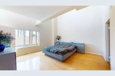 14919 Dickens Street #105, Sherman Oaks, CA 91403 - Photo 12