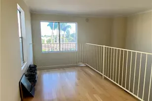14919 Dickens St, Sherman Oaks, CA 91403 - Photo 8