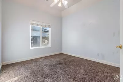 1933 Kellie Marie, Bakersfield, CA 93314 - Photo 28