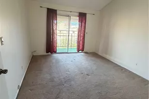 8505 Columbus Ave, North Hills, CA 91343 - Photo 2