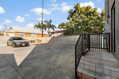 1257 W Vernon, Los Angeles, CA 90037 - Photo 2