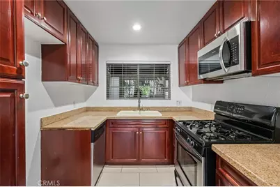 5525 Canoga #129, Woodland Hills, CA 91367 - Photo 10