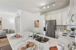 2426 Pleasant Way, Thousand Oaks, CA 91362 - Photo 12