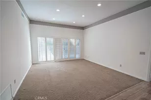 23540 Via Amado, Valencia, CA 91355 - Photo 18