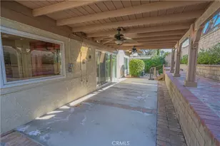 23540 Via Amado, Valencia, CA 91355 - Photo 36