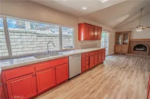 23540 Via Amado, Valencia, CA 91355 - Photo 6