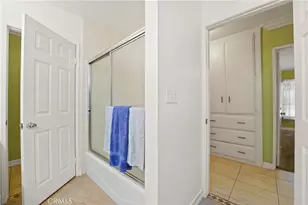 9560 Shoshone Ave, Northridge, CA 91325 - Photo 24