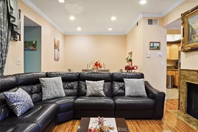 14239 Sherman Way #3, Van Nuys, CA 91405 - Photo 8