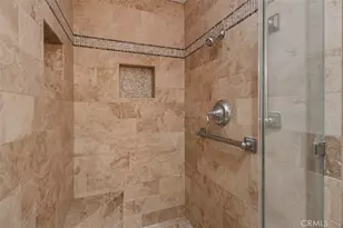 19291 Berclair Ln, Tarzana, CA 91356 - Photo 30