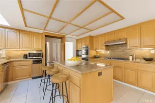 19641 Falcon Ridge Ln, Porter Ranch, CA 91326 - Photo 6