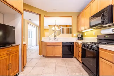 11480 Autumn Glen Court, Porter Ranch, CA 91326 - Photo 4