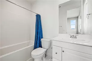 27422 Pioneer Ct, Valencia, CA 91381 - Photo 30