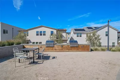 27422 Pioneer Court, Valencia, CA 91381 - Photo 54