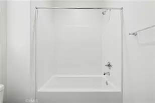 27422 Pioneer Ct, Valencia, CA 91381 - Photo 24