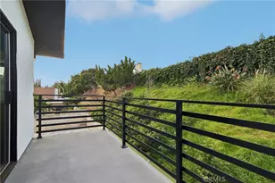 17465 Tuscan Dr, Granada Hills, CA 91344 - Photo 20