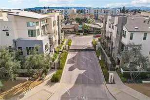 19531 W Cardigan Dr, Northridge, CA 91324 - Photo 1