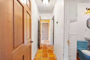 552 Pepper, Bakersfield, CA 93307 - Photo 18