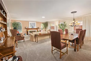 16534 Bosque Dr, Encino, CA 91436 - Photo 2