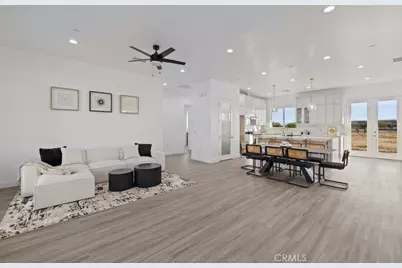 7214 W Avenue A-6, Lancaster, CA 93536 - Photo 10