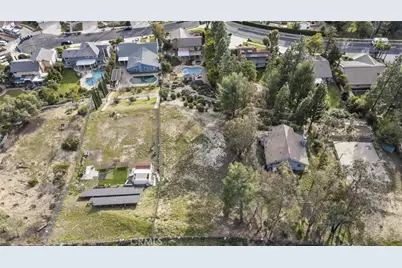 11101 Eton Avenue, Chatsworth, CA 91311 - Photo 4