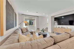 27582 Manzanita, Valencia, CA 91381 - Photo 10