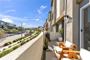 27582 Manzanita, Valencia, CA 91381 - Photo 46