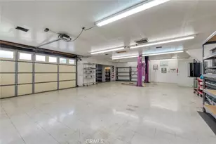 10733 Wixom St, Los Angeles, CA 91352 - Photo 34