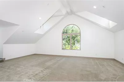 30903 Carmen, Canyon Country, CA 91390 - Photo 22