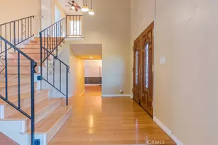 23132 Posada, Valencia, CA 91354 - Photo 12