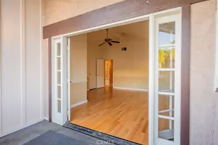 23132 Posada, Valencia, CA 91354 - Photo 40