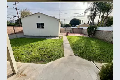 17900 Martha Street, Encino, CA 91316 - Photo 26