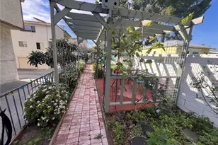 13243 Vanowen, North Hollywood, CA 91605 - Photo 40