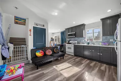 238 W 58th, Los Angeles, CA 90037 - Photo 6