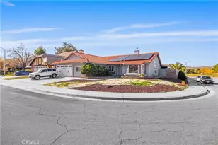 39551 Blackhawk Ct, Palmdale, CA 93551 - Photo 4