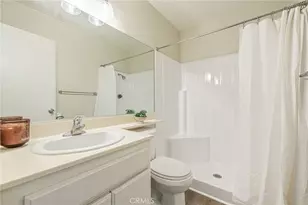 23540 Lampara, Valencia, CA 91355 - Photo 16