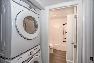 26954 Flo Ln, Canyon Country, CA 91351 - Photo 8