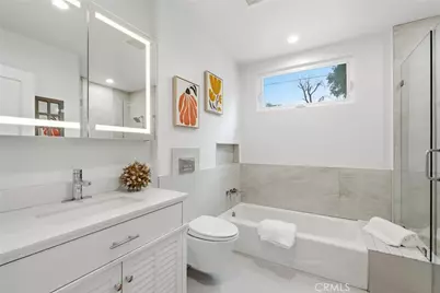 4422 Canoga Avenue, Woodland Hills, CA 91364 - Photo 24