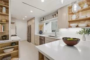 4422 Canoga Ave, Woodland Hills, CA 91364 - Photo 18