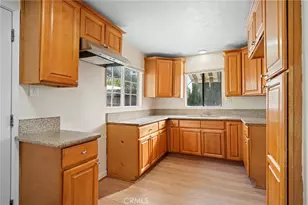 7025 Day St, Tujunga, CA 91042 - Photo 8