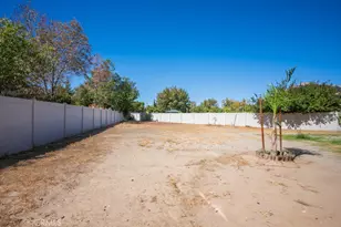 2415 Foxtail, Palmdale, CA 93551 - Photo 38