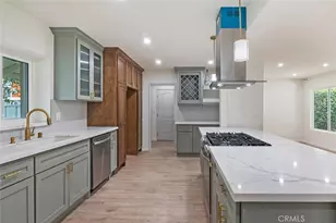 9054 Darby Ave, Northridge, CA 91325 - Photo 14