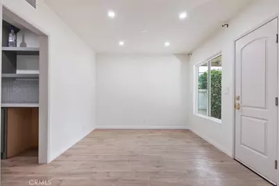 9054 Darby, Northridge, CA 91325 - Photo 8