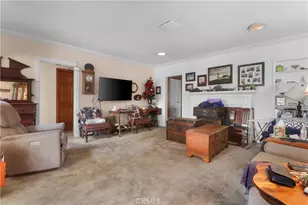 331 N Reese, Burbank, CA 91506 - Photo 4
