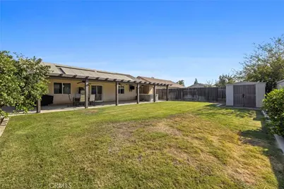12305 Quiet Pasture Drive, Bakersfield, CA 93312 - Photo 34