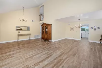 28125 Vernal, Saugus, CA 91350 - Photo 6