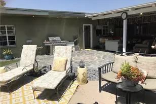 8110 Brownstone St, Sunland, CA 91040 - Photo 16